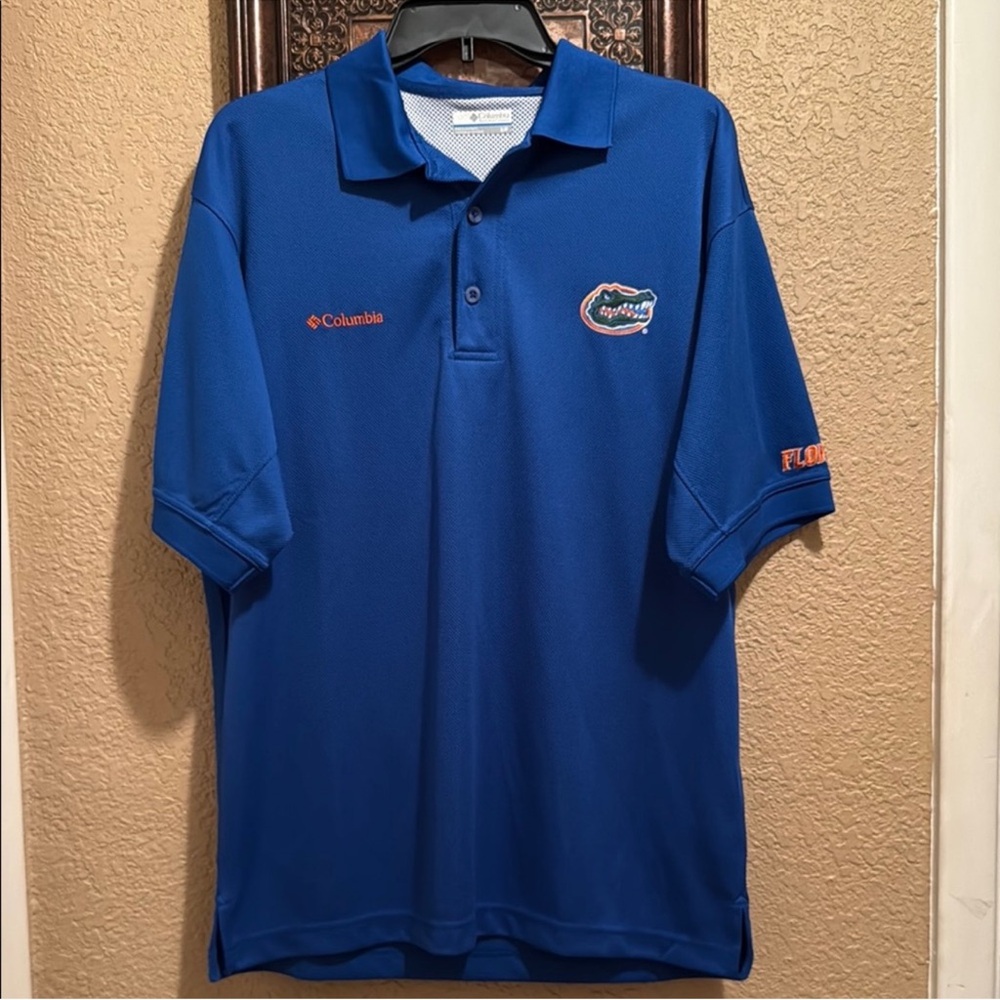 NWT Columbia Sportswear Co. Men's Blue Polo with Florida Gator Details. SPF 30.